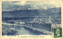 CPA Grenoble Vue panoramique et les Alpes 