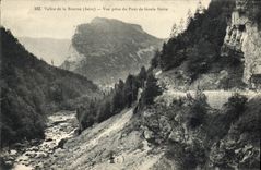 CPA Vallee de la Bourne Isere Vue prise du Pont de Goule Noire 
