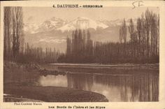 CPA Dauphine Grenoble Les Bords de l'Isere et les Alpes 