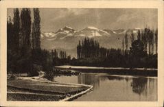 CPA Grenoble Les Bords de l'Isere et la Chaine des Alpes 