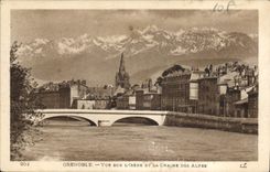 CPA Grenoble vue sur l'Isere et la Chaine des Alpes 