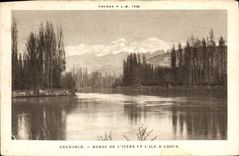 CPA Grenoble bords de l'Isere et l'Ile d'Amour 