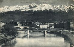 CPA Grenoble les Quais et la Chaine des Alpes 
