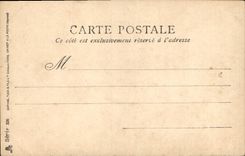 CPA Un petit baiser Femme Enfant