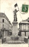 CPA Compiegne la statue de Jeanne d'Arc 