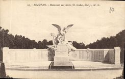CPA Beauvais monument aux Morts 