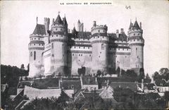 CPA Le Chateau de Pierrefonds 