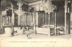CPA Chateau de Compiegne la Chambre a coucher de l'Impereur 