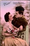 CPA Sous le calot si mon petit soldat soupire c'est ton tendre coeur qu'il desire Femme