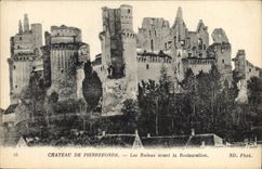 CPA Chateau de Pierrefonds Les Ruines avant la Restauration 