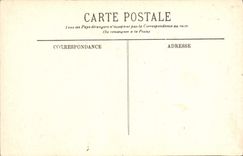 CPA Pierrefonds Le Chateau la facade et l'Entree 