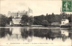 CPA Pierrefonds le Chateau les Bains et l'Hotel des Bains 