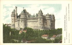 CPA Pierrefonds Oise le Chateau Vue prise de la Route Villers Cotterets 