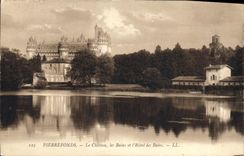 CPA Pierrefonds le Chateau les Bains et l'Hotel des Bains 