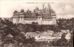 CPA Pierrefonds Oise le Chateau cote Ouest 