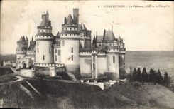 CPA Pierrefonds le Chateau cote de la Chapelle 