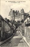CPA Pierrefonds la Rue Notre Dame et le Chateau 