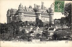 CPA Chateau de Pierrefonds Vue prise de la Route de Compiegne 