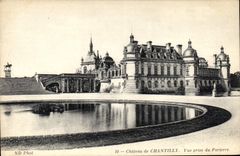 CPA Chateau de Chantilly Vue prise du Parterre 