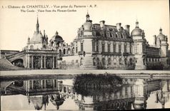 CPA Chateau de Chantilly Vue prise du Parterre 