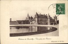 CPA Chateau de Chantilly Vue prise du Parterre 