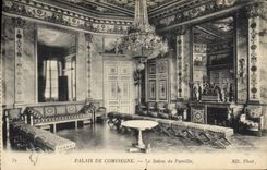 CPA Palais de Compiegne le Salon de Famille 