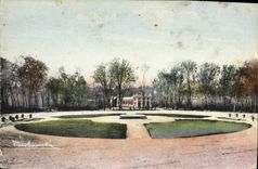 CPA Foret de Compiegne Vue generale de la Clairiere de l'Armistice Au fond l'Abri du Wagon du Marech