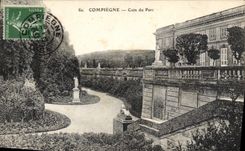 CPA Compiegne Coin du Parc 