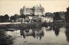 CPA Pierrefonds le Lac et le Chateau 