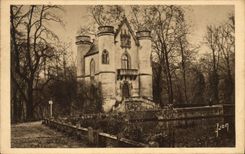 CPA Chantilly Oise Chateau de la reine Blanche 