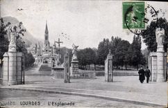 CPA Lourdes L'Esplanade 