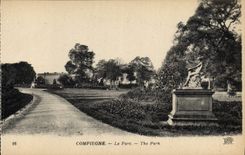 CPA Compiegne Le Parc 