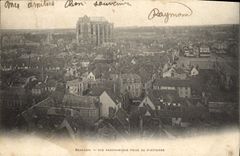 CPA Beauvais Vue panoramique prise de St Etienne 