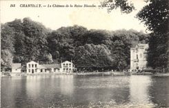 CPA Chantilly Le Chateau de la Reine Blanche 