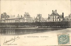 CPA Palais de Fontainebleau Vue du Parterre 