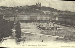 REPRO Lyon Panorama de la Place Bellecour 
