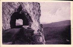 CPA La Route Thermale des Eaux Bonnes a Argeles Gazost Le Tunnel Entre le Col d'Aubisque et le Col d