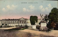 CPA Compiegne Le Chateau vu du Parc 