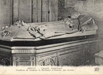 CPA Dreux Chapelle Saint Louis Tombeau de Madame la Duchesse d'Aumale 