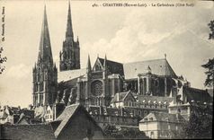 CPA Chartres Eure et Loir La Cathedrale Cote Sud 