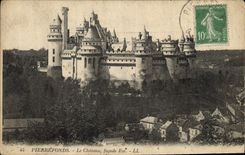 CPA Pierrefonds Le Chateau facade Est 