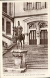 CPA Chateau de Pierrefonds Statue equestre de Louis d'Orleans 