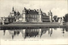 CPA Chantilly Le Chateau La Facade Nord Est 