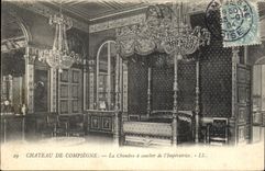 CPA Chateau de Compiegne La Chambre a coucher de l'Imperatrice 