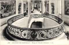 CPA Chateau de Chantilly Rampe de l'Escalier d'Honneur 