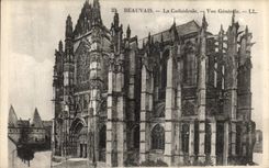 CPA Beauvais la Cathedrale vue generale 