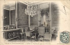 CPA Palais de Fontainebleau Cabinet ou Napoleon 1er Signa son Ablication 