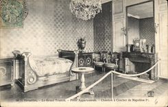CPA Versailles le Grand Trianon Petits Appartements Chambre a Coucher de Napoleon Ier 