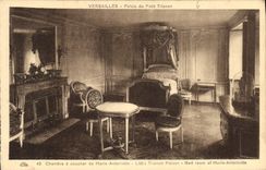 CPA Versailles Palais du Petit Trianon Chambre a Coucher de Marie Antoinette 