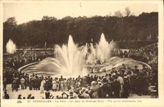 CPA Versailles le Parc un Jour de Grande Eaux 